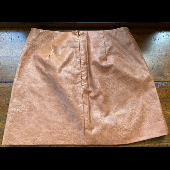 •NEW•Wild Honey Ladies Camel Brown Vegan Leather Skirt - Picture 8 of 14